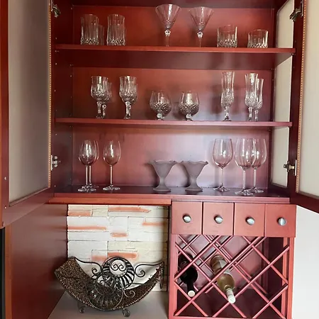 Angelo's * Avliótes